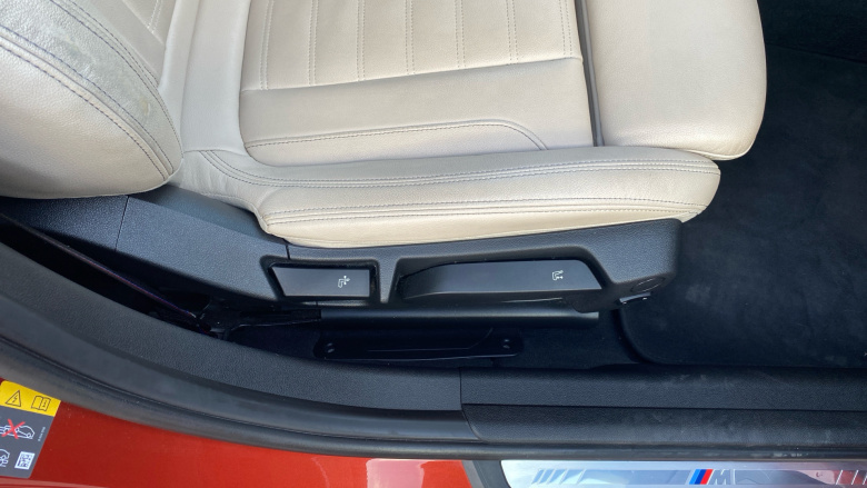 BMW 3 Series 330e M Sport 4dr Step Auto Saloon